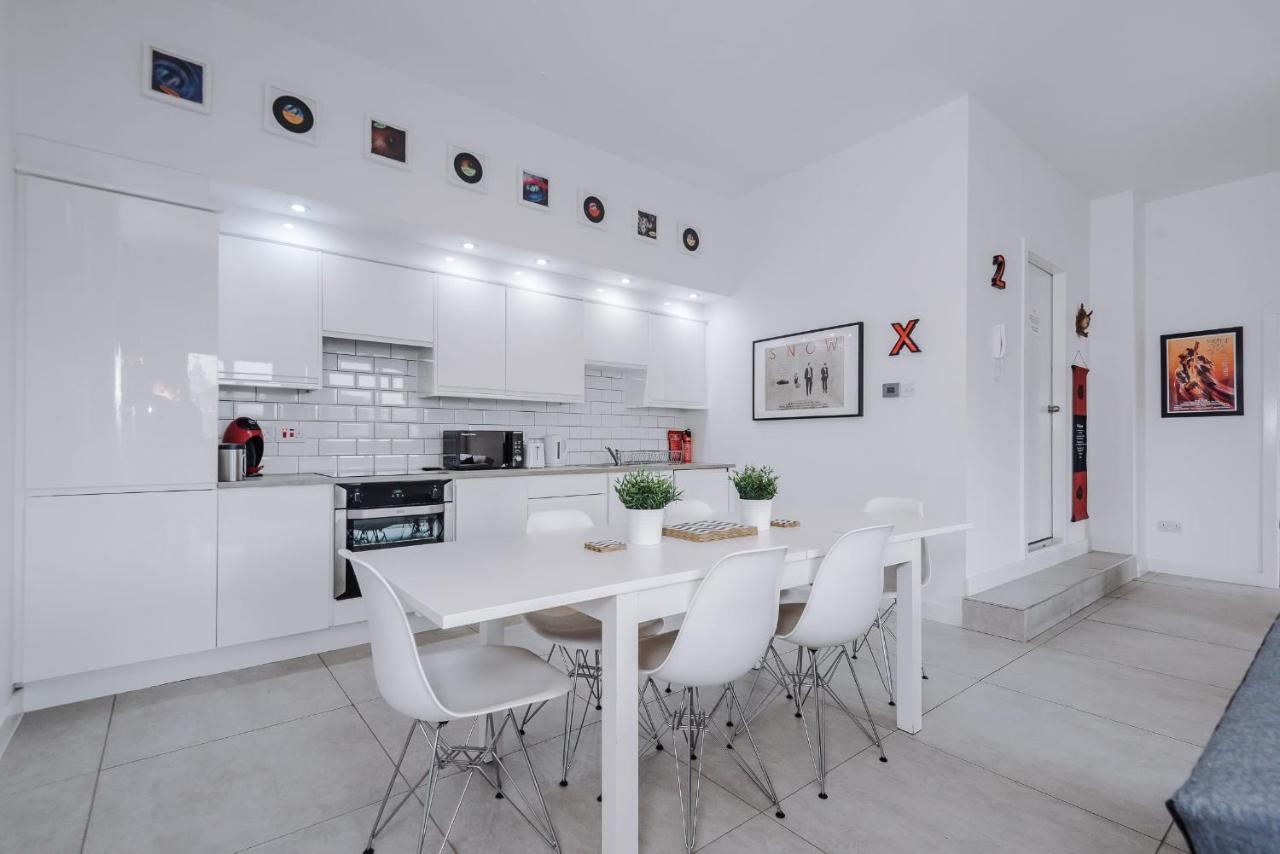 Host & Stay - The Musician'S Apartment With Grand Piano Liverpool Exterior photo